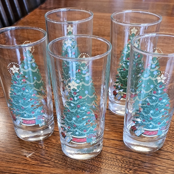 Five Vintage 1980s HOMCO Christmas Tree 8oz High Ball Glasses. - Picture 2 of 9